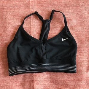 Black nike sports bra